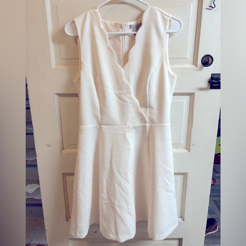 White scallop v neck dress - perfect for bridal event!